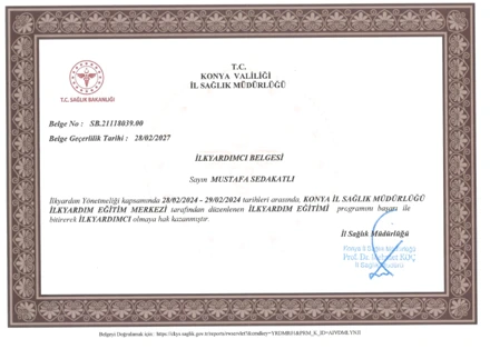 İlk Yardım Eğitimleri sonrasında  gerçekleştirilen sınavlarda  başarılı olan personelimize  İlkyardımcı sertifikaları ve  kimlik kartları takdim edildi